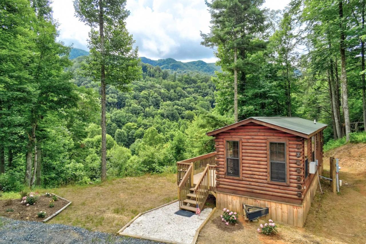 Quaint Log Cabin With Views Near West Jefferson Warrensville Esterno foto